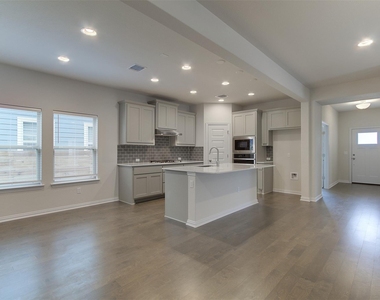 8729 Belknap Rd - Photo Thumbnail 9