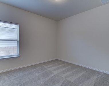 8729 Belknap Rd - Photo Thumbnail 24