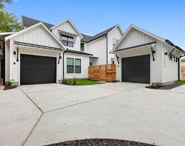 7512 Delafield Ln - Photo Thumbnail 24