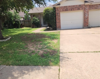 503 Gregory Ct - Photo Thumbnail 37