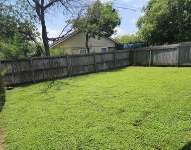 503 Gregory Ct - Photo Thumbnail 34