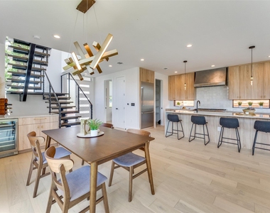 1901 Hamilton Ave - Photo Thumbnail 19