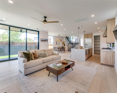 1901 Hamilton Ave - Photo Thumbnail 23