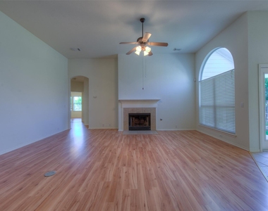 1632 Belvedere Pl - Photo Thumbnail 11