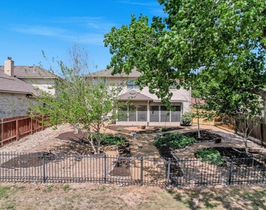 4029 Lake Edge Way - Photo Thumbnail 25