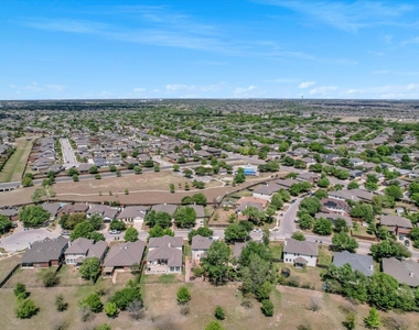 4029 Lake Edge Way - Photo Thumbnail 33