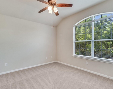 4029 Lake Edge Way - Photo Thumbnail 16