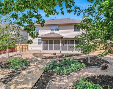 4029 Lake Edge Way - Photo Thumbnail 26