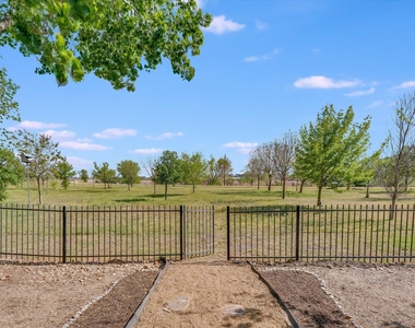 4029 Lake Edge Way - Photo Thumbnail 23