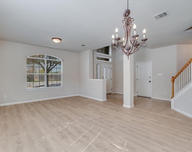 4029 Lake Edge Way - Photo Thumbnail 4