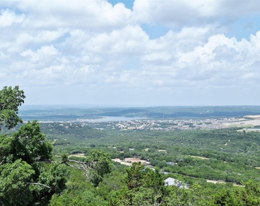 8310 Bar K Ranch Rd - Photo Thumbnail 28