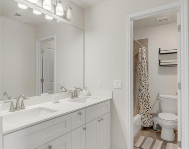 223 Balsam St - Photo Thumbnail 26