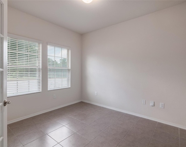 5700 Eden Dr - Photo Thumbnail 5