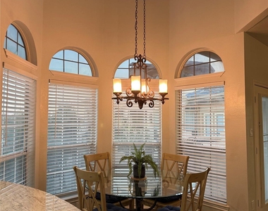 3404 American Dr - Photo Thumbnail 12
