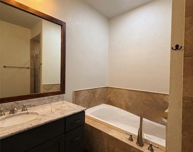3404 American Dr - Photo Thumbnail 18