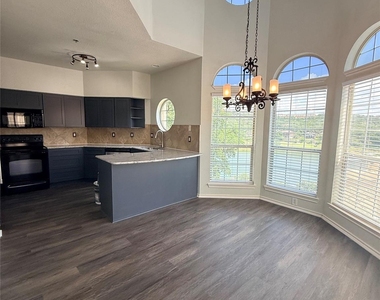 3404 American Dr - Photo Thumbnail 8
