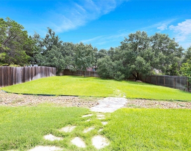 6412 Convict Hill Rd - Photo Thumbnail 23