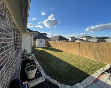 108 Lasino Dr - Photo Thumbnail 29