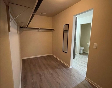 222 Camellia Dr - Photo Thumbnail 16