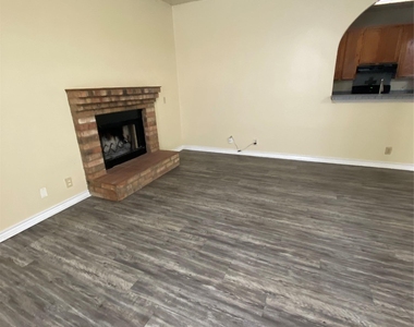 2605 Alcott Ln - Photo Thumbnail 2