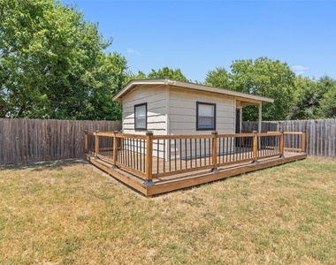 613 Columbine Ave - Photo Thumbnail 25
