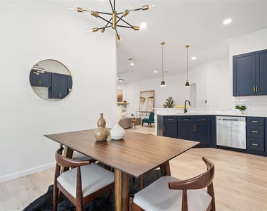 613 Columbine Ave - Photo Thumbnail 3