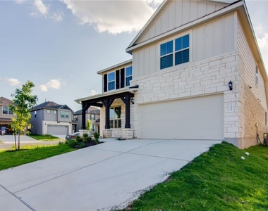 15900 Cessida St - Photo Thumbnail 4