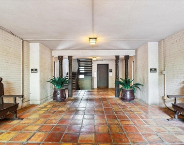 505 W 7th St - Photo Thumbnail 29