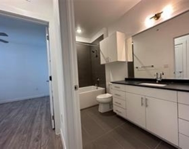 4801 Springdale Rd - Photo Thumbnail 11