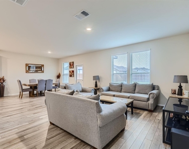 21 Snowy Plover Ln - Photo Thumbnail 2
