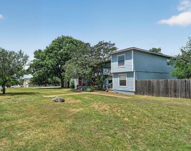 20600 Bonanza St - Photo Thumbnail 18
