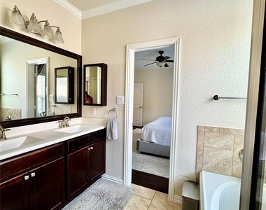 4320 Chestnut Meadows Bnd - Photo Thumbnail 29