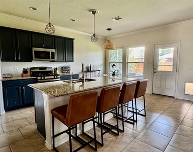 4320 Chestnut Meadows Bnd - Photo Thumbnail 1