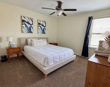 4320 Chestnut Meadows Bnd - Photo Thumbnail 26