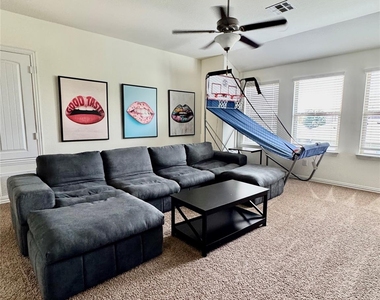 4320 Chestnut Meadows Bnd - Photo Thumbnail 8