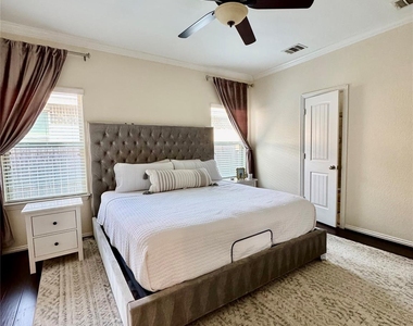 4320 Chestnut Meadows Bnd - Photo Thumbnail 23