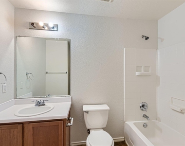18408 Cloudmore Ln - Photo Thumbnail 8