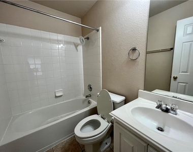 15521 Whistling Straits Dr - Photo Thumbnail 29