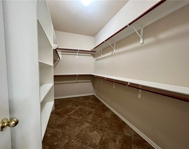 15521 Whistling Straits Dr - Photo Thumbnail 19