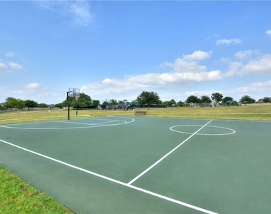 15521 Whistling Straits Dr - Photo Thumbnail 34