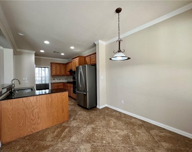 15521 Whistling Straits Dr - Photo Thumbnail 12