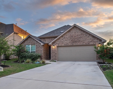 6808 Cliff Rose Dr - Photo Thumbnail 1