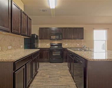 11312 Malta Dr - Photo Thumbnail 10