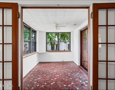 1406 Palmer Terrace - Photo Thumbnail 7