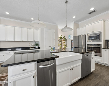 45 Tamarac Avenue - Photo Thumbnail 16
