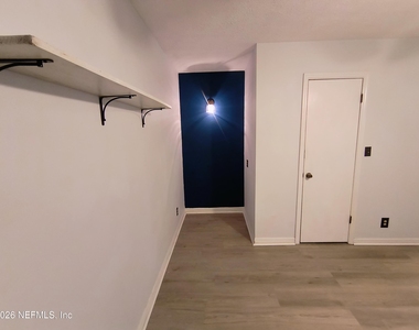 1183 Violet Street - Photo Thumbnail 11