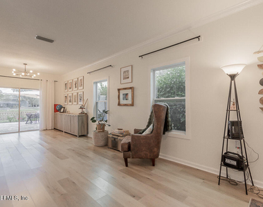 1432 Greyfield Drive - Photo Thumbnail 6