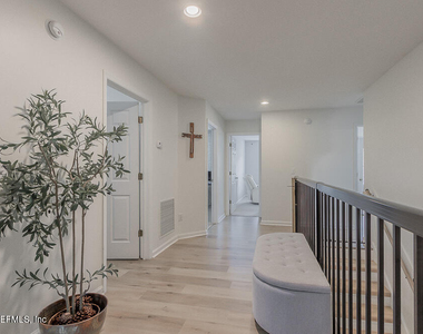 1432 Greyfield Drive - Photo Thumbnail 42