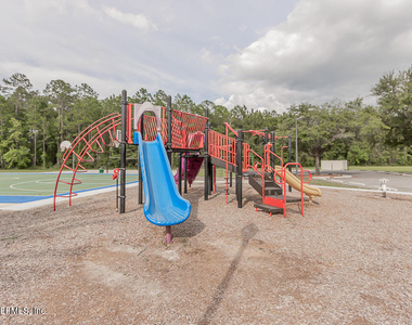 1432 Greyfield Drive - Photo Thumbnail 48