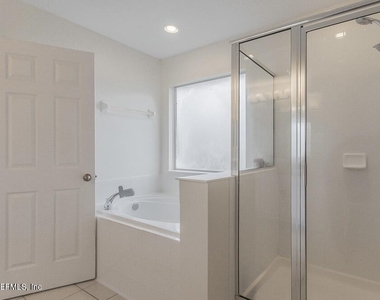 1432 Greyfield Drive - Photo Thumbnail 29